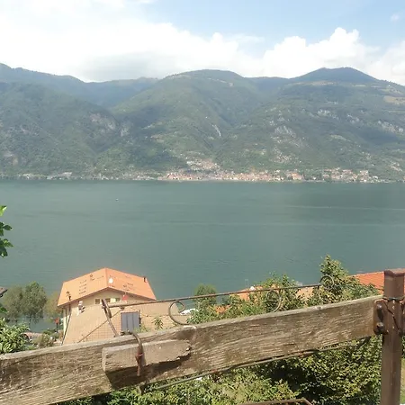 Posto Del Cuore Bed and Breakfast Lezzeno